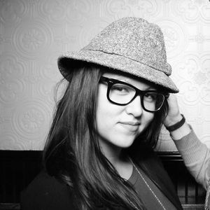 Meet your Posher, Elaine